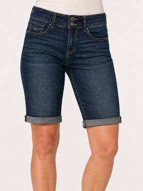 Levis 515 Bermuda Shorts Womens 4 Mid Rise Cuffed Denim Flap Pockets NWT
